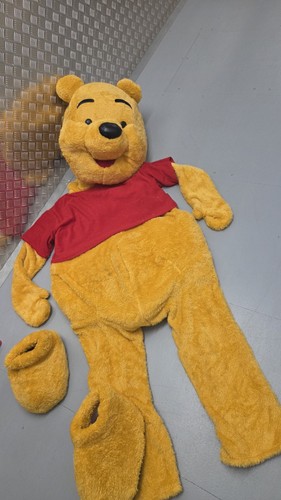 Pooh bear style mascot - pooh,
