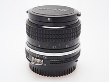 Nikon Nikkor 24mm f/2.8 Ai