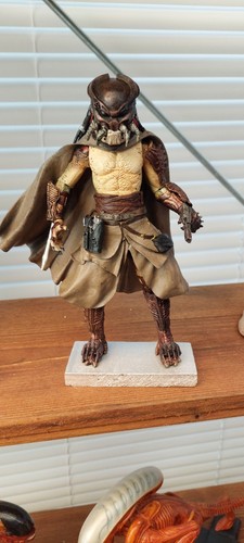 Predator action figure - predator,