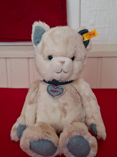 Very rare retired vintage - very,