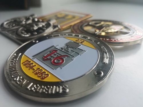 Vintage badges gift - ,