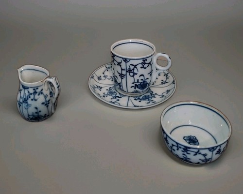 Vintage chinese porcelain trio - vintage,