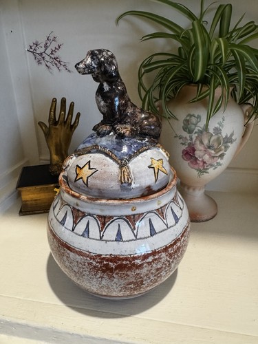 Beautiful vintage handcrafted - beautiful,
