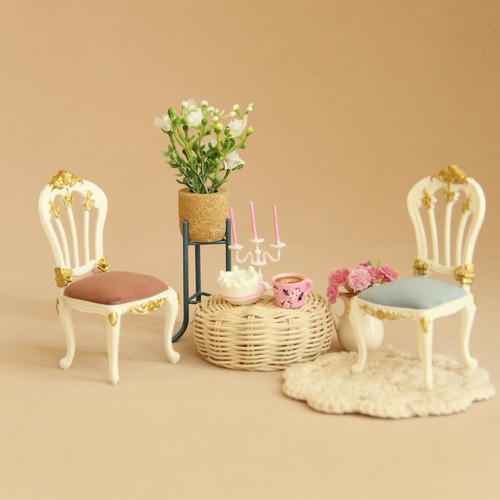 Scale doll house - 1:12,
