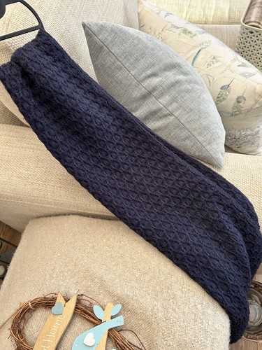 Dickins jones scarf - jones, knitted