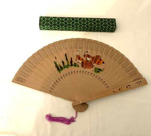 Folding hand held fan koi - folding,