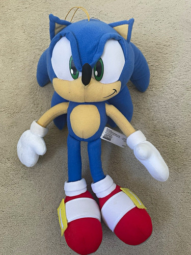 Rare sonic the hedgehog plush - rare,