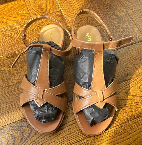 Hotter tan leather - hotter,