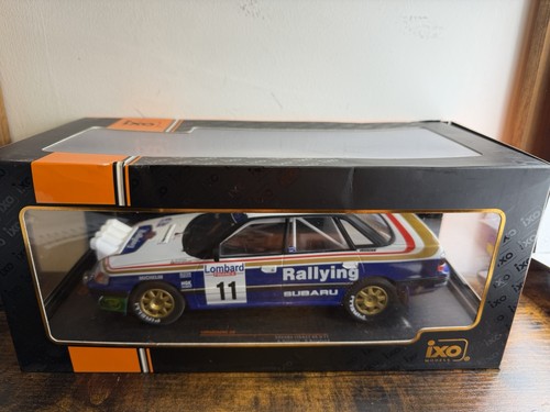 Ixo subaru legacy rs - 1/18,