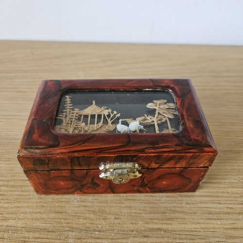Chinese trinket jewellery box - jewellery,