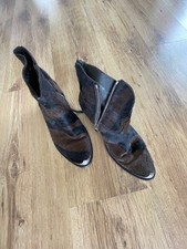 Golden Goose ankle boots size