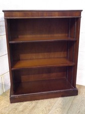 1980 mahogany veneer - veneer, floor