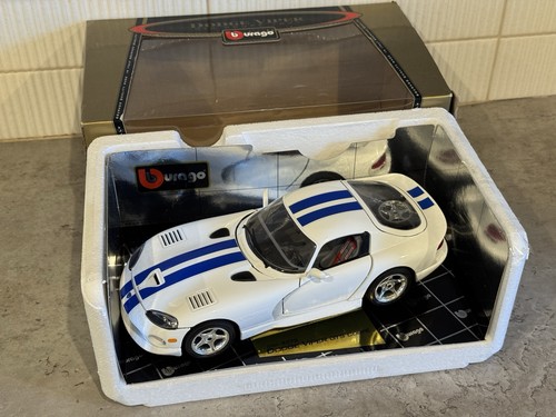 Burago dodge viper gts coupe - burago,