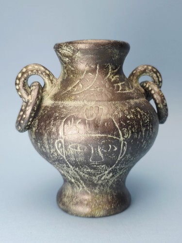 Small ceramic vase oriental - ceramic,