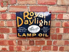 ROYAL DAYLIGHT LAMP OIL  HEAVY