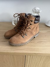 Florence & Fred Mid Tan