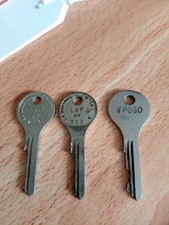 Vintage Car Keys - FP 713 / FP 729 / FP 660