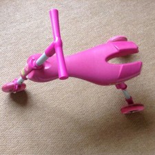 Scuttle bug pink trike ride - bug,
