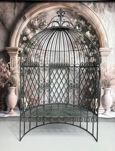 Vintage green arbour garden - ,