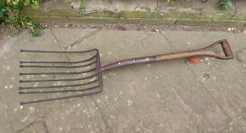 Vintage beet fork potato 8 - beet, fork,