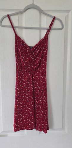 Boohoo red floral - red,
