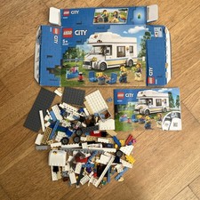 LEGO City 60283 Holiday Camper