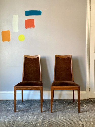 Two elegant plan chairs - two,