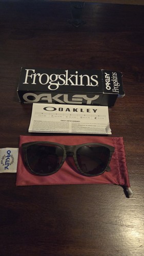 Oakley frogskins woodgrain - oakley,