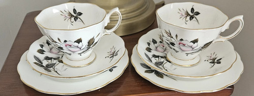 Vintage royal albert - albert, queens