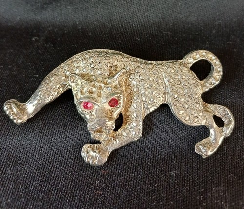 Panther brooch silver tone - panther,