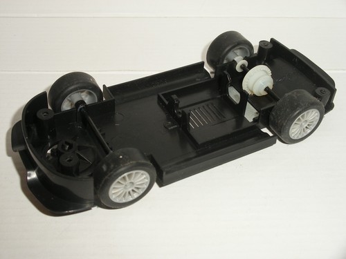 Scalextric rolling chassis - -,