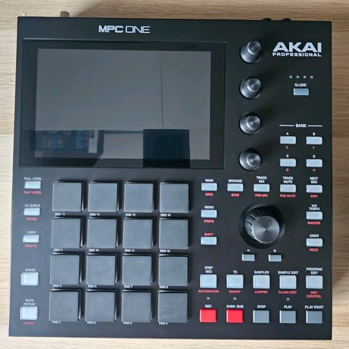 Akai mpc one standalone - mpc,