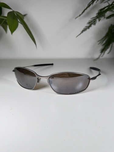 Oakley titanium whisker with - titanium,