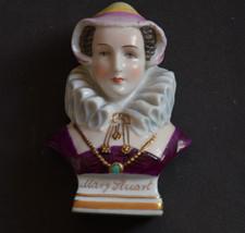 CHELSEA PORCELAIN 4 INCH BUST OF MARY STUART (QUEEN OF SCOTS) COLOURED