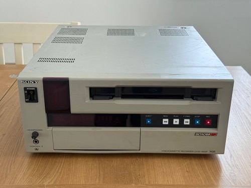 Sony betacam video cassette - betacam,