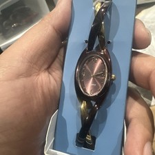 Works AVON QUARTZ WATCH FOR