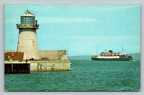 Postcard holyhead lighthouse - holyhead,