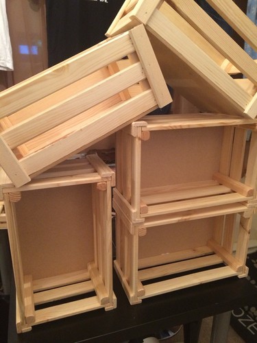 Wooden crate - wooden,