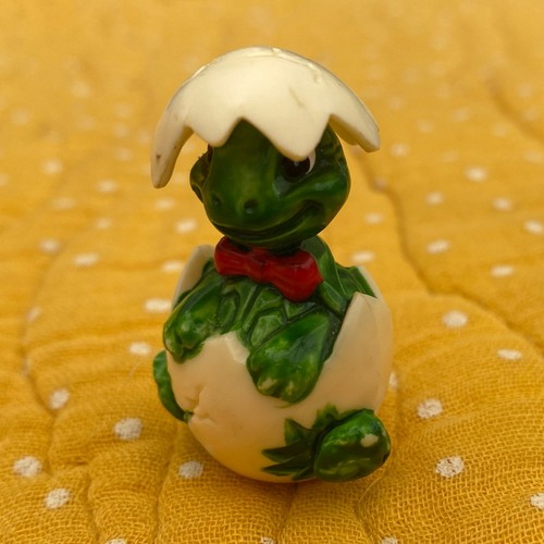 Kinder surprise tiny terrapins - tiny,