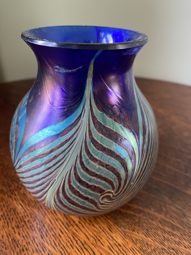 Okra glass england iridescent - glass,