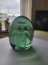 Victorian Glass Dump Double Petal/ Flower Design 1.27kg 100 x 80 mm