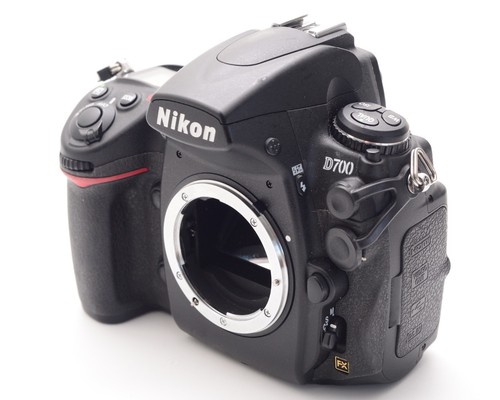 Nikon d700 1mp - 12.1mp, digital