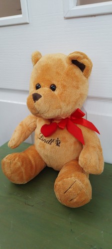 Lindt chocolates valentine - lindt,