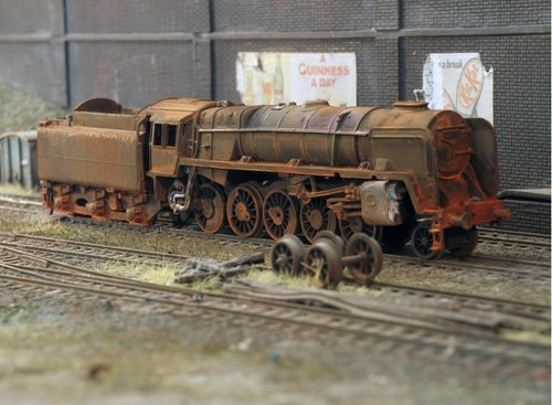 Scrapyard locomotive oo - locomotive,