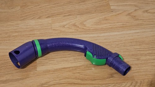 Dyson dc05 vacuum - dc05,