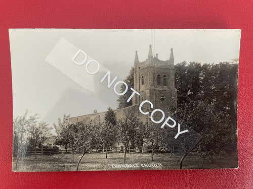 Crondall church hampshire - crondall,