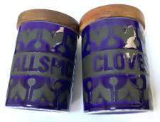 2 x VTG Hornsea Heirloom Blue 7cm Spice Jars w. Wooden Lids - AllSpice & Cloves
