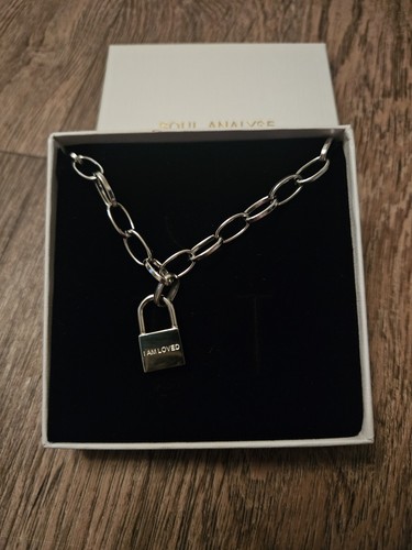 Loved padlock chain - am,