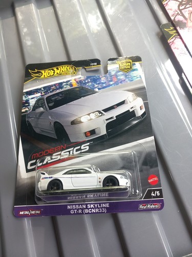 Hot wheels premium nissan - hot,
