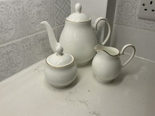 Royal Doulton Signature Gold